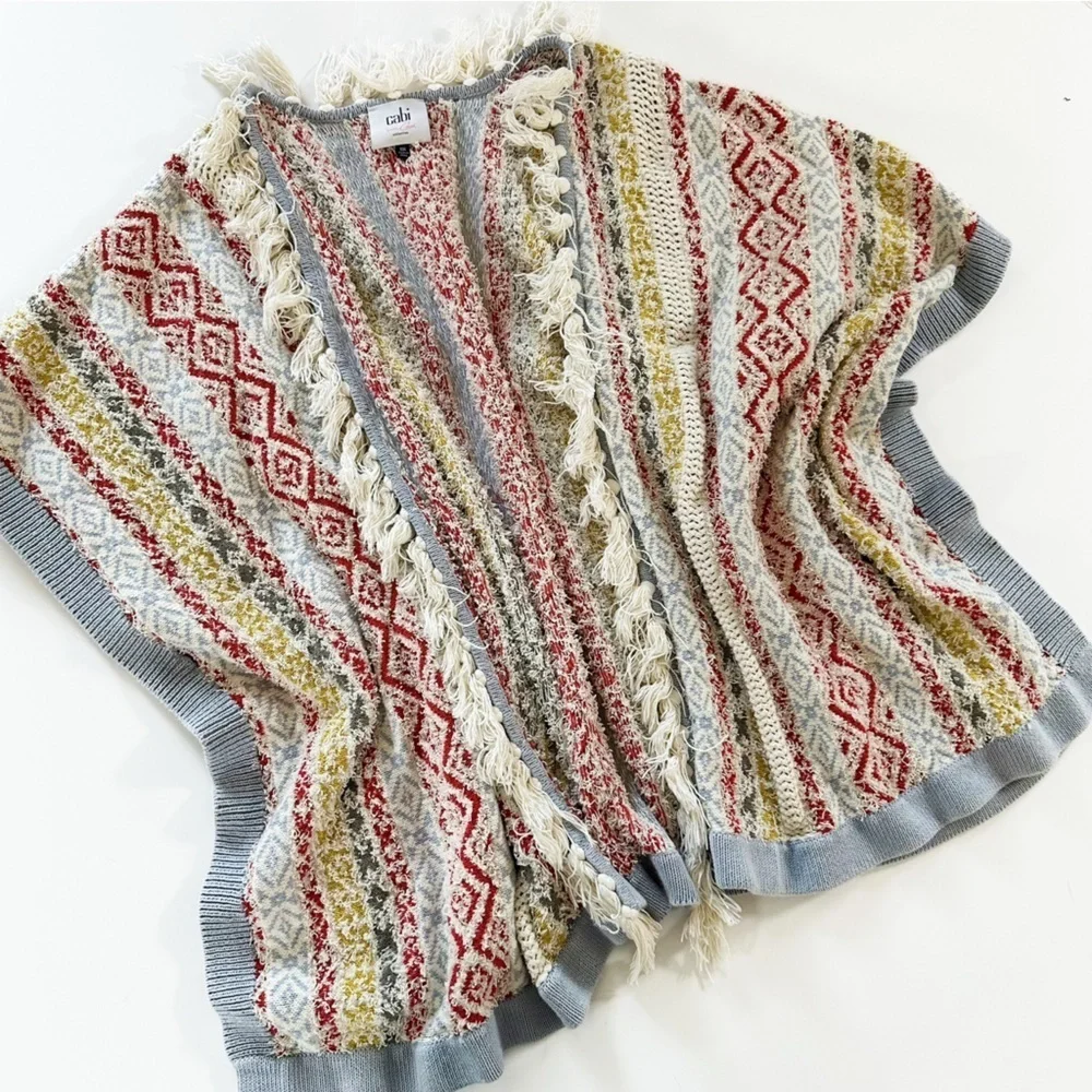 Cabi Womens XS Small Siesta Fringe Boho Poncho Cardigan Sweater 5001